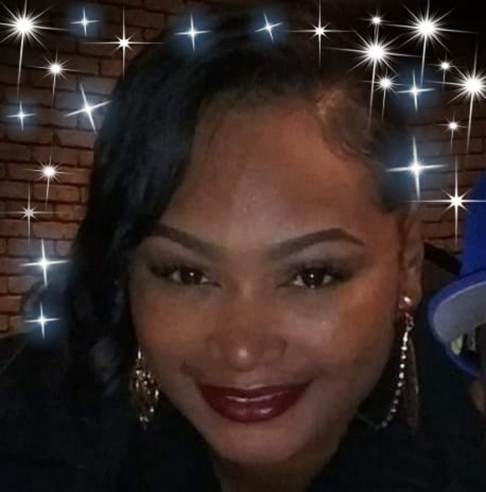 Meet your Posher, Latonya